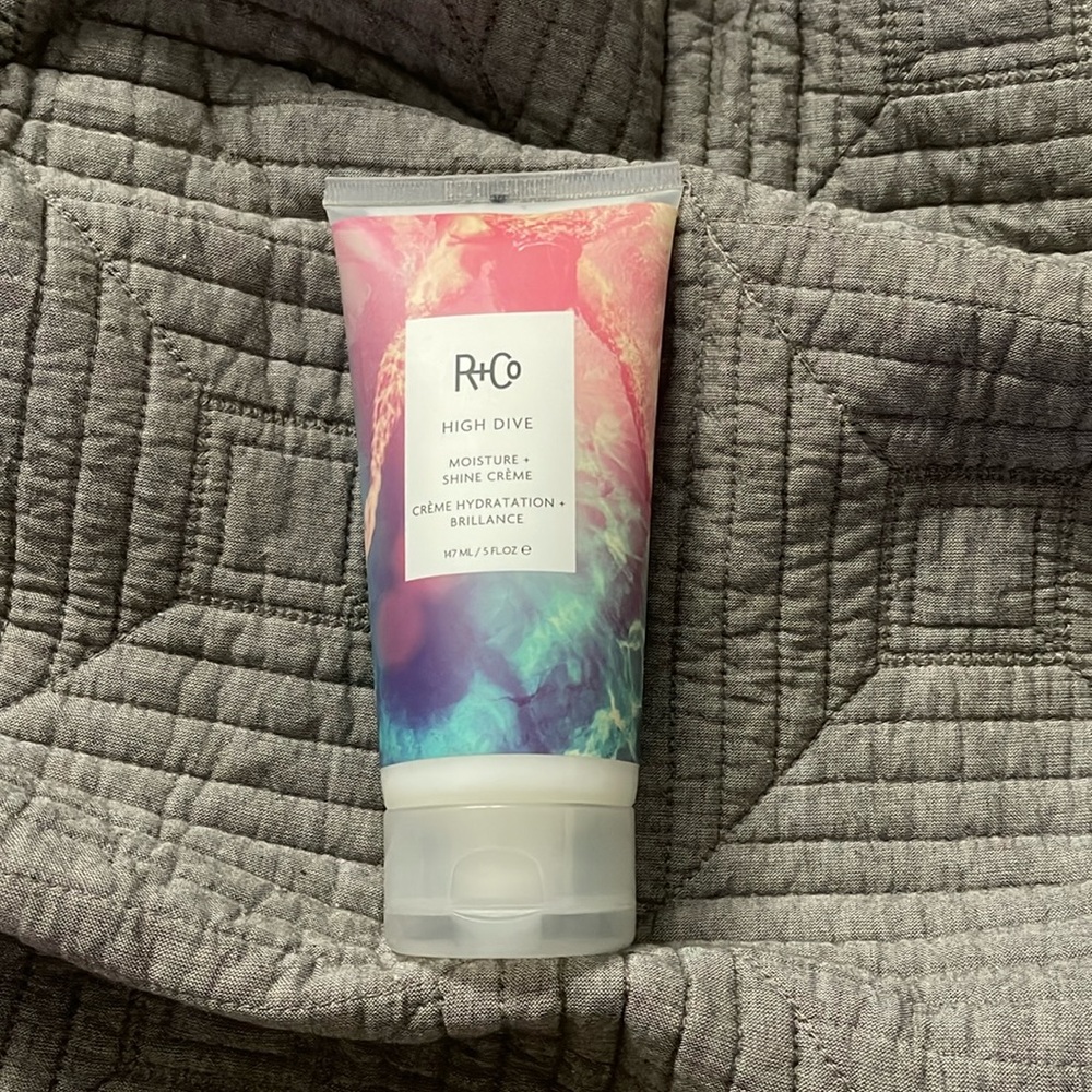Brand new HIGH DIVE MOISTURE + SHINE CRÈME - 5oz